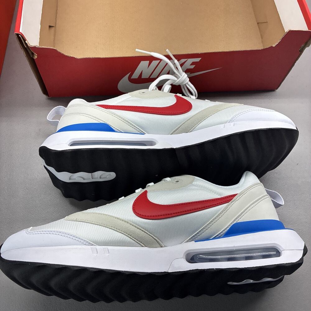 Nike Air Max Dawn Men's White Blue Red Running Sneakers DM0013-100 Size 13 - Picture 2 of 7